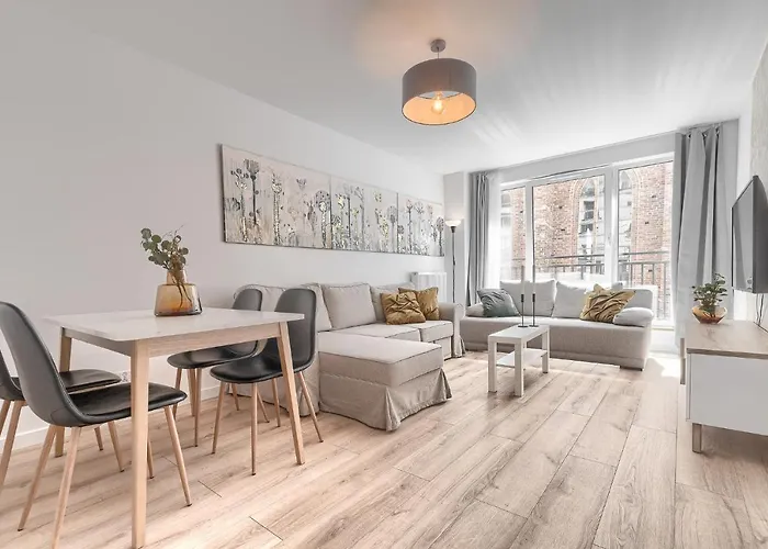 3000 Bulwary Stare No 1 Апартаменты *